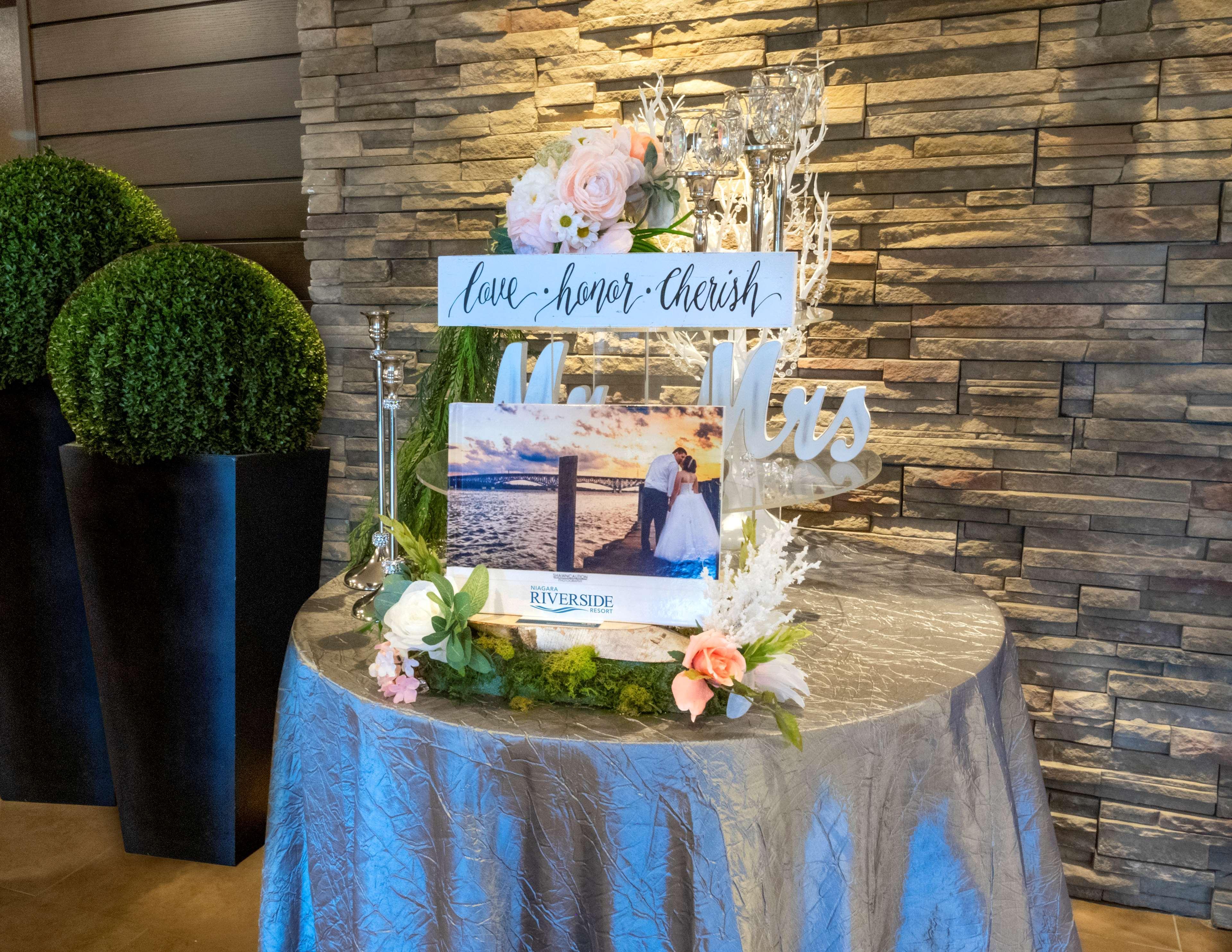 Crowne Plaza Niagara Falls Ny - Riverside By Ihg Facilities photo