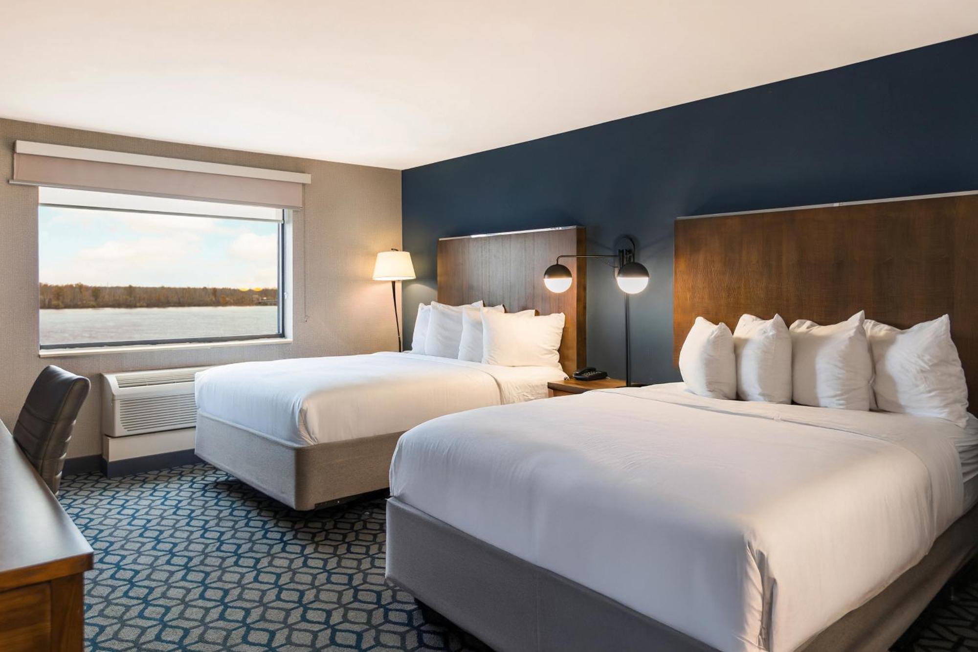 Crowne Plaza Niagara Falls Ny - Riverside By Ihg Exterior photo