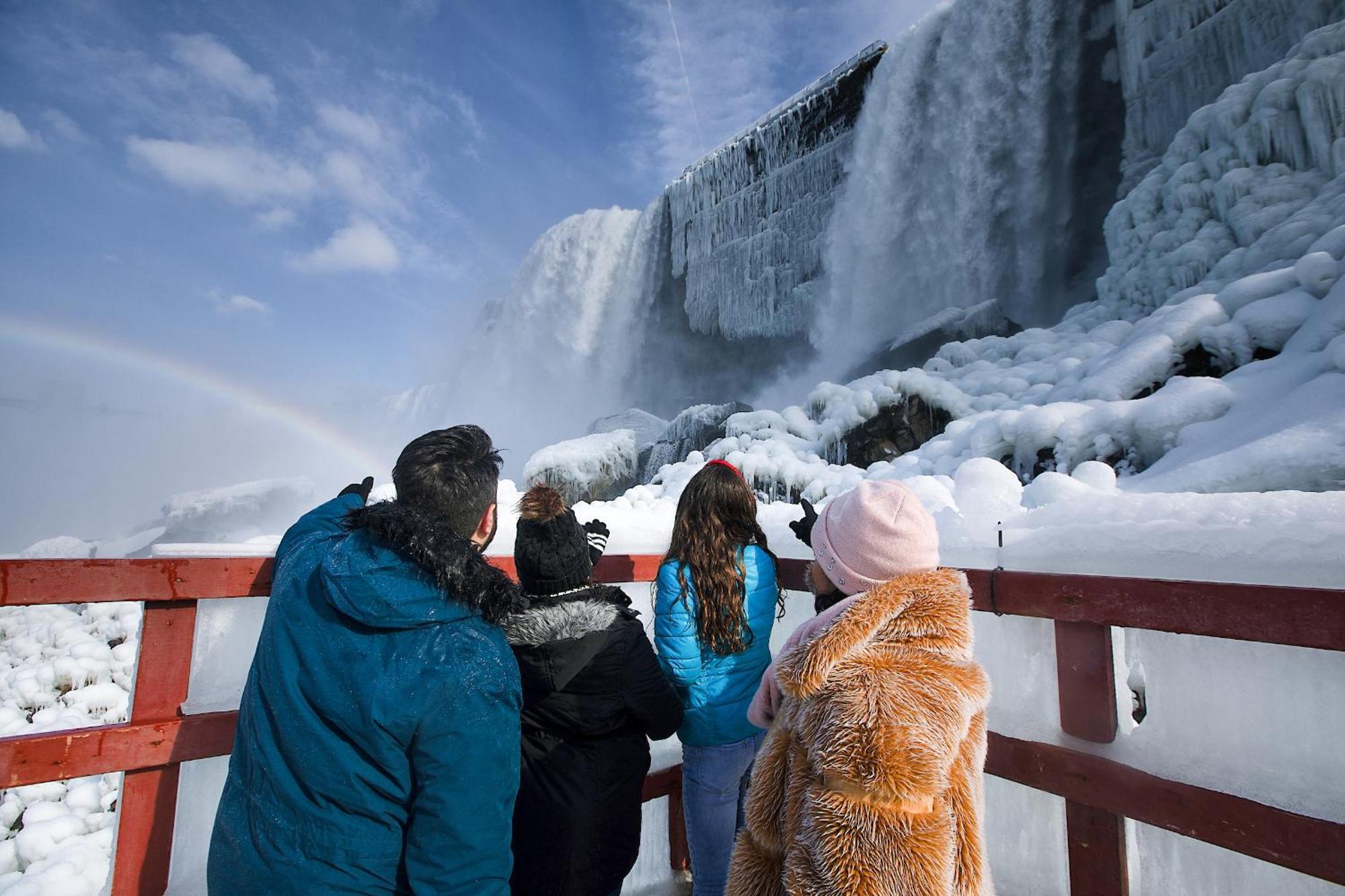 Crowne Plaza Niagara Falls Ny - Riverside By Ihg Exterior photo